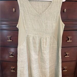Terzo Millennio Linen V-Neck Dress in Soft Sage